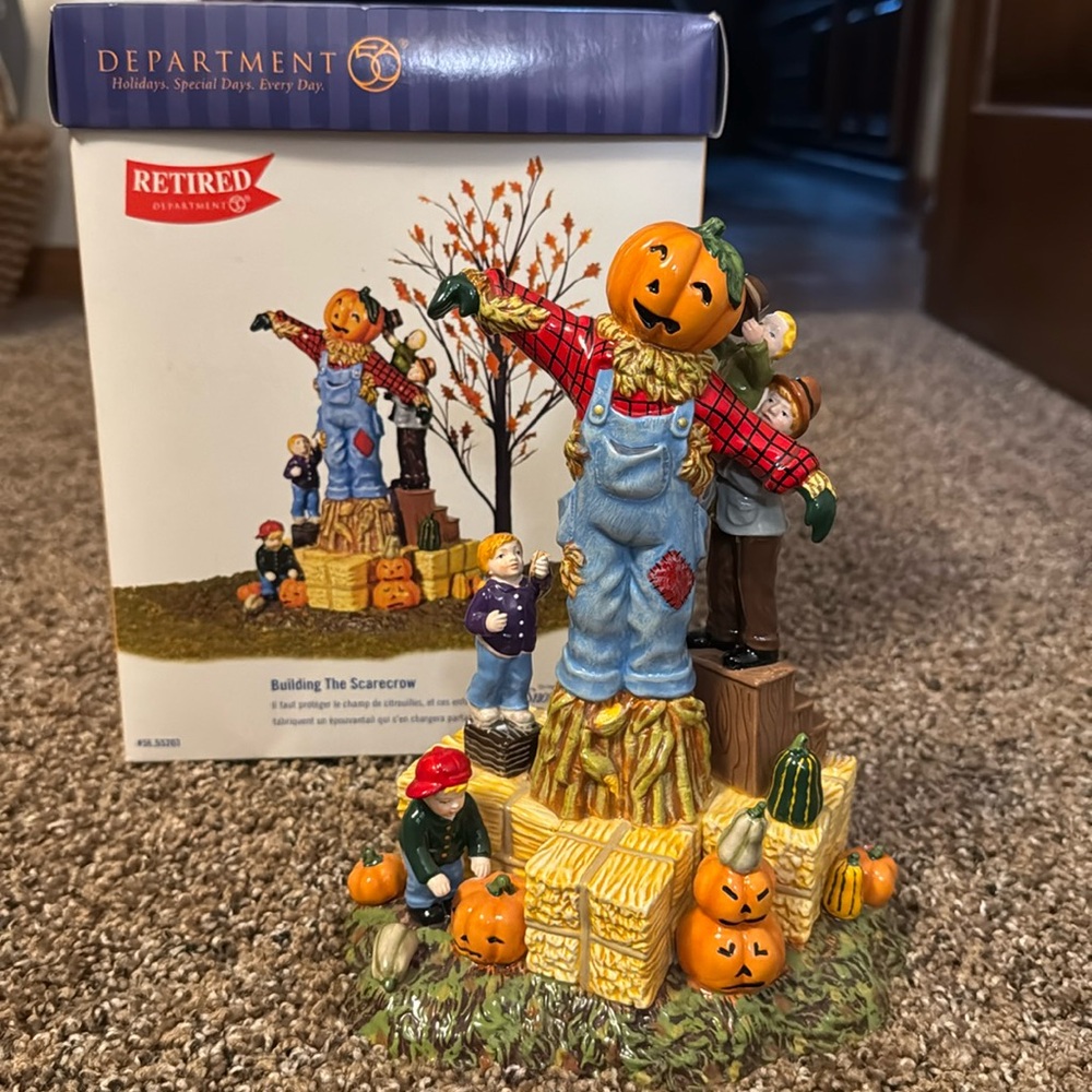 Building the Scarecrow Department 56 Figurine
